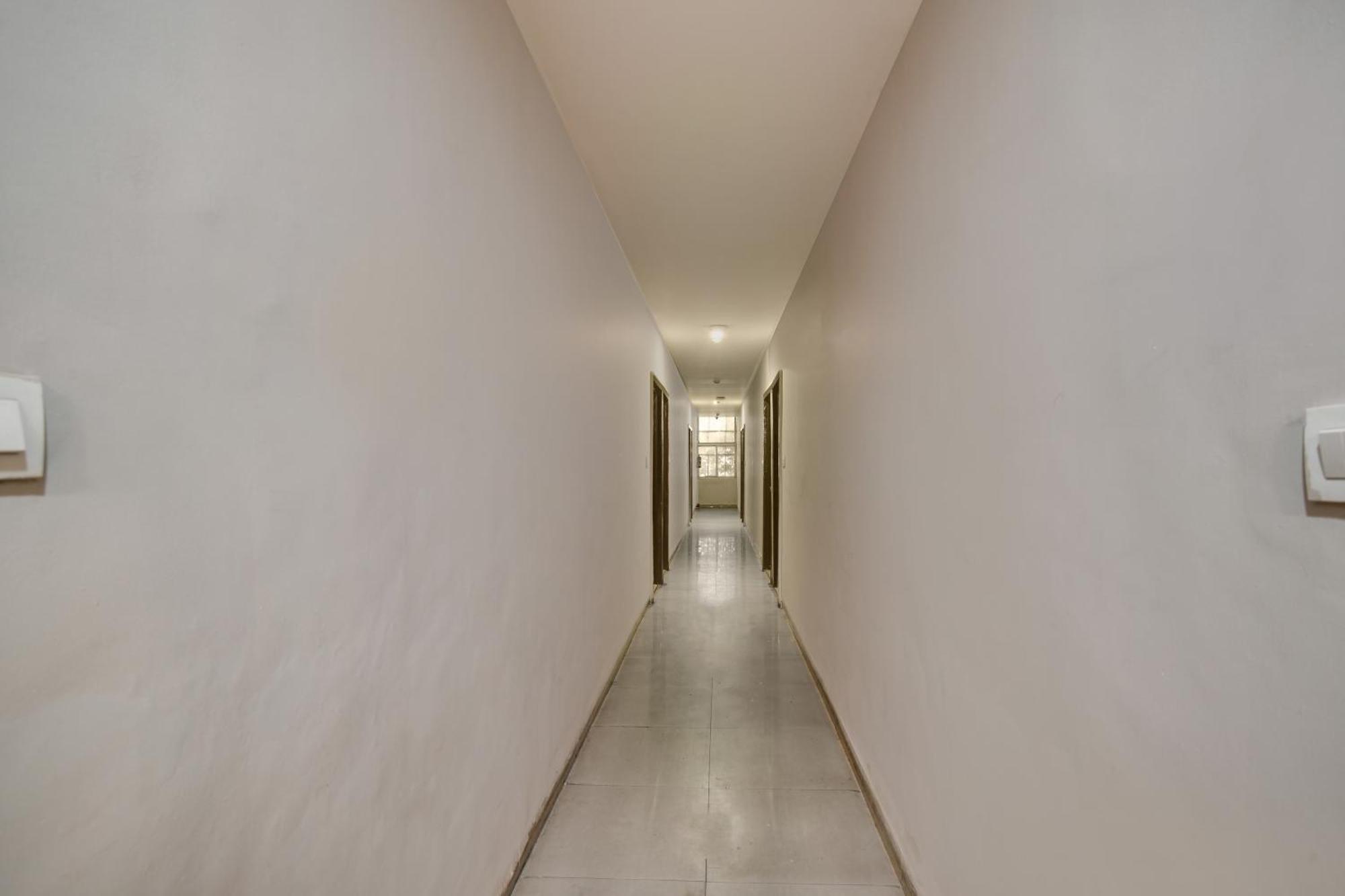 Townhouse Prime Stay Indore Exteriör bild